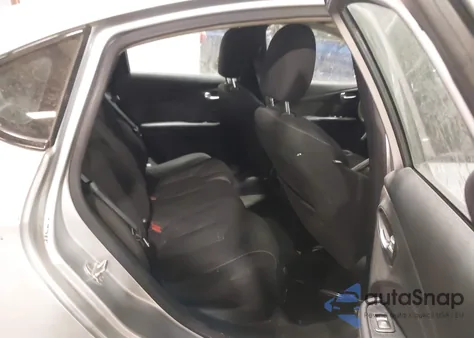 2013 Dodge Dart Sxt z USA, uszkodzony, nr VIN 1C3CDFBA4DD301805